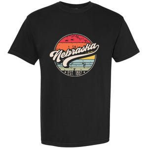 Retro Nebraska Home State Ne Cool 70s Style Sunset Garment-Dyed Heavyweight T-Shirt