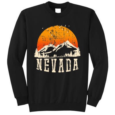 Retro Nevada Mountains Graphic Image Souvenir Us State Pride Sweatshirt