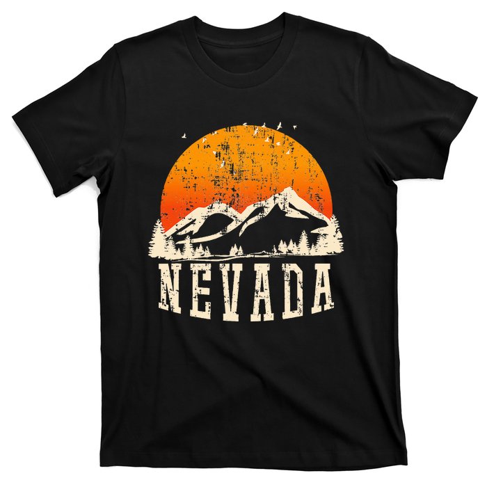 Retro Nevada Mountains Graphic Image Souvenir Us State Pride T-Shirt