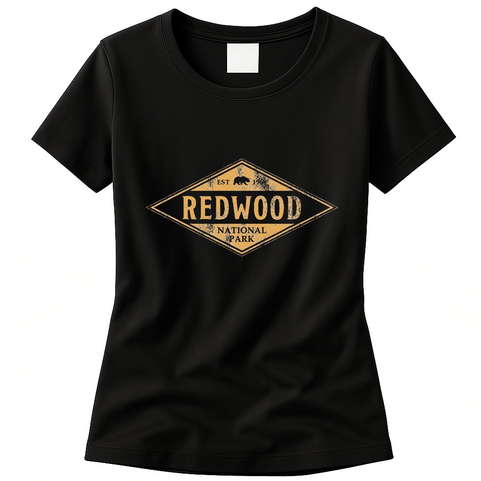 Redwood National Park Vintage Bear Retro Throwback Hike Womens T-Shirt