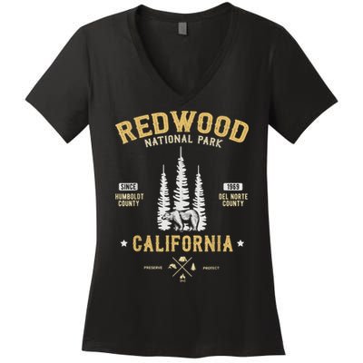 Redwood National Park , Redwood Forest US Nationalpark Women's V-Neck T-Shirt