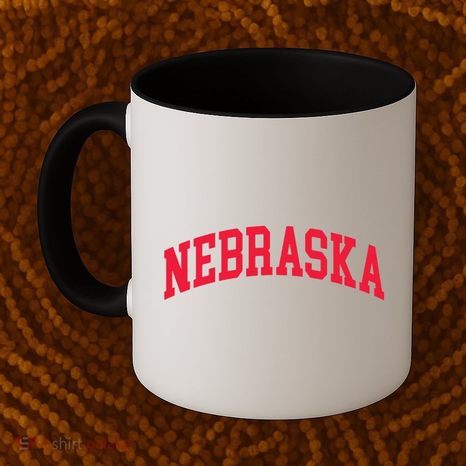Retro Nebraska Vintage Design Classic Font Throwback Design Mug
