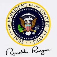 Ronald Reagan Presidential Seal Signature Garment-Dyed Sweatshirt