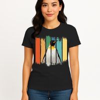 Retro Penguin Arctic Wildlife Nature Vintage Style Womens T-Shirt