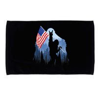 Retro Patriotic Bigfoot Sasquatch With USA Flag 4th Of July Microfiber Hand Towel