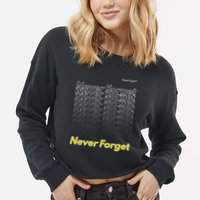 Repeating Pattern Design Styles With Never Forget Funny Gift Cropped Pullover Crew
