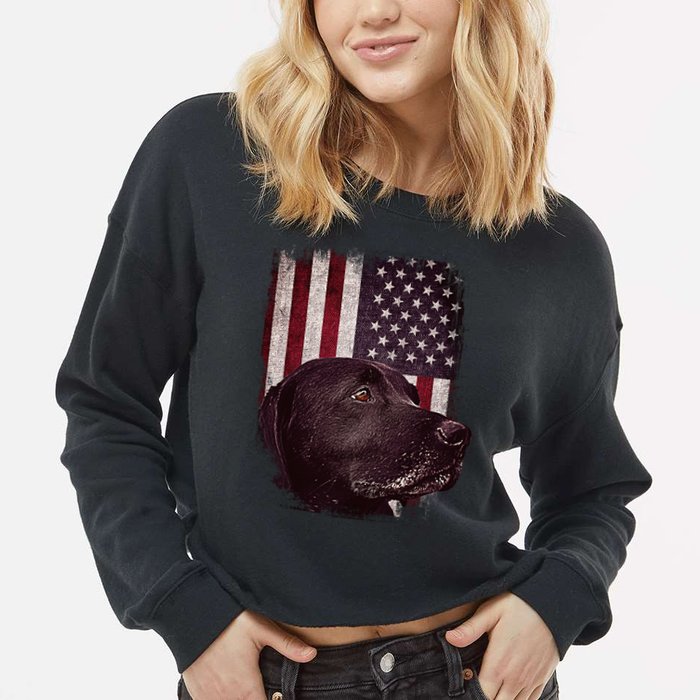 Realistic Patriotic Dog Portrait With USA Flag Backdrop Cropped Pullover Crew