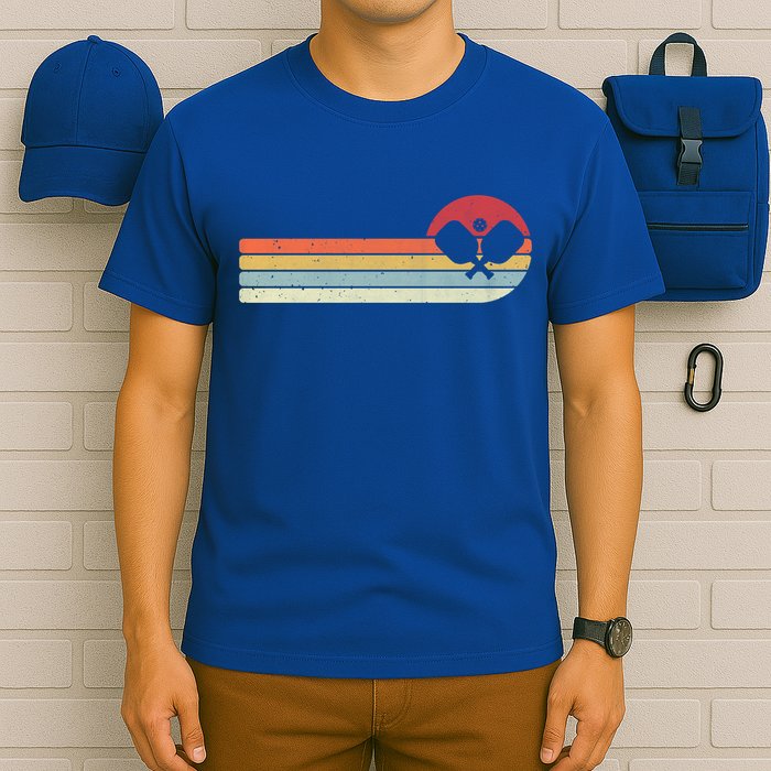 Retro Pickleball Design For Passionate Pickleball Players Gift T-Shirt