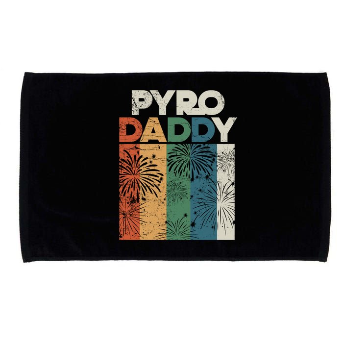 Retro Pyro Daddy Pyrotechnician Father Fireworks Technician Meaningful Gift Microfiber Hand Towel