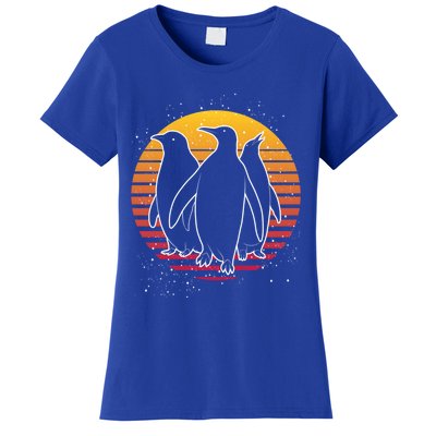 Retro Penguin Gift Women's T-Shirt