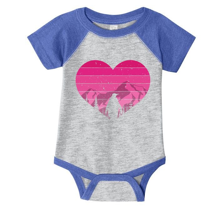 Retro Penguin Lovers Vintage Heart Valentine's Day Cool Gift Infant Baby Jersey Bodysuit