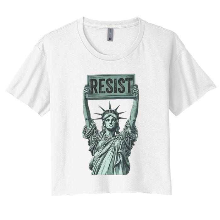 Resist Protest Statue Of Liberty Women's Crop Top Tee