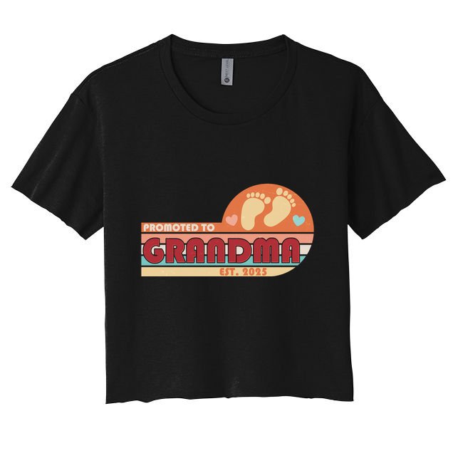 Retro Promoted To Grandma Established 2025 Crop Top