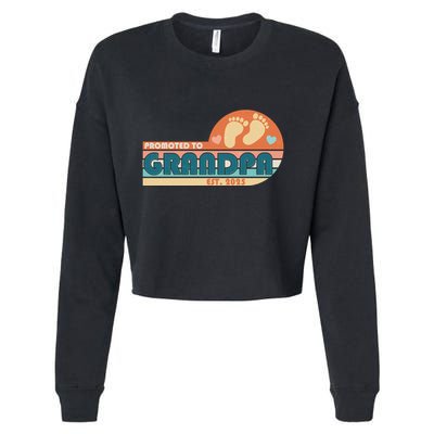 Retro Promoted To Grandpa Established 2025 Cropped Pullover Crew