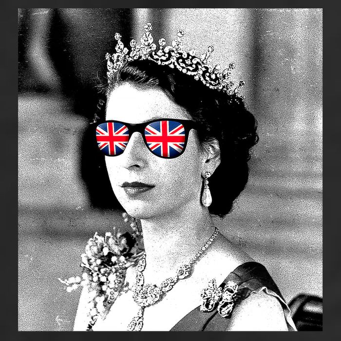 RIP Queen Elizabeth British Flag Sunglasses 7 Panel Mesh Trucker Snapback Hat