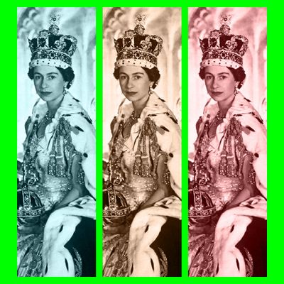 RIP Queen Elizabeth Vintage Retro Color Block Pop Art T-Shirt