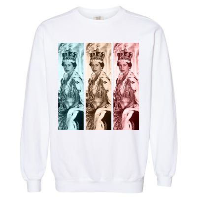 RIP Queen Elizabeth Vintage Retro Color Block Pop Art Garment-Dyed Sweatshirt
