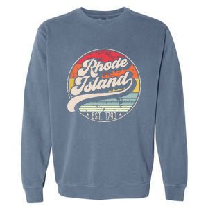 Retro Rhode Island Home State Ri Cool 70s Style Sunset Garment-Dyed Sweatshirt