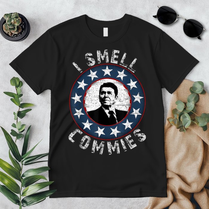 Ronald Reagan I Smell Commies Retro Vintage Political Humor Premium T-Shirt