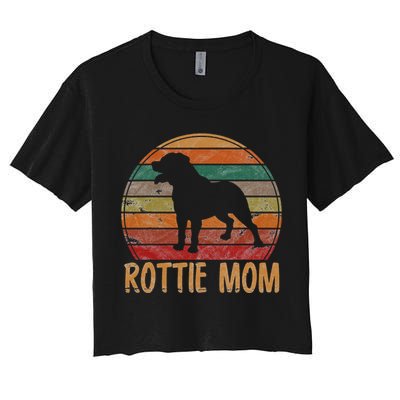 Retro Rottweiler Mom Gift Rott Dog Mother Pet Rottie Mama Women's Crop Top Tee