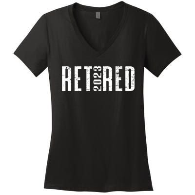 Retired  - Retro Retirement Party  Wo Retiring Women's V-Neck T-Shirt