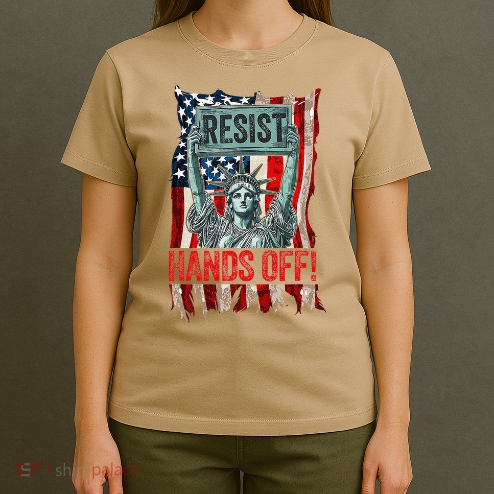 Resist Resistance Statue Of Liberty Hands Off Protest Retro T-Shirt