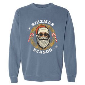 Retro Rizz The Season Funny Santa Clause Rizzler Garment-Dyed Sweatshirt