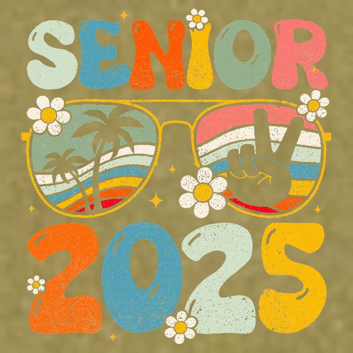 Retro Senior 2025 Back To School Class Of 2025 Graduation Garment-Dyed Women's Muscle Tee
