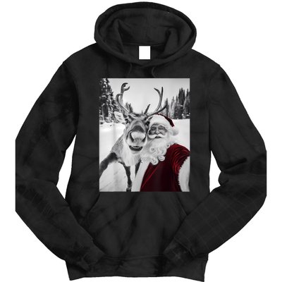 Reindeer Selfie Christmas Party Selfie Funny Reindeer Xmas Tie Dye Hoodie