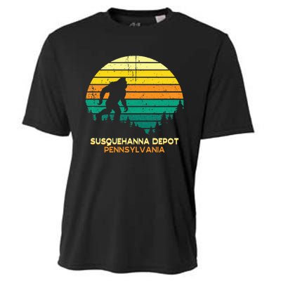 Retro Susquehanna Depot Pennsylvania Big Foot Souvenir Cooling Performance Crew T-Shirt