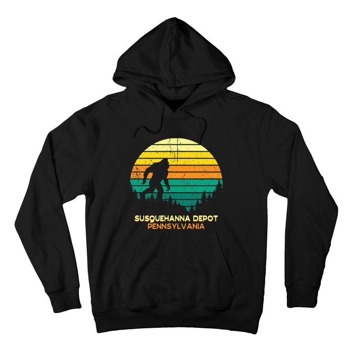 Retro Susquehanna Depot Pennsylvania Big Foot Souvenir Hoodie