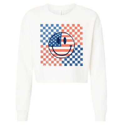Retro Smiley Face American Flag 4th Of July Patriotic Cropped Pullover Crew