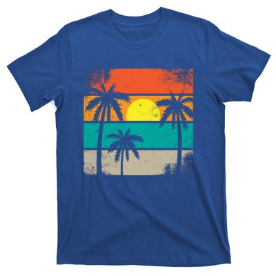 Retro Summer Funny Beach Life Vintage T-Shirt