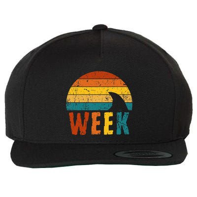 Retro Shark Fin 70s 80s Week Cool Sharks Ocean Animal Lover Wool Snapback Cap