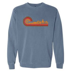 Retro San Francisco Cityscape San Francisco Ca Skyline Garment-Dyed Sweatshirt