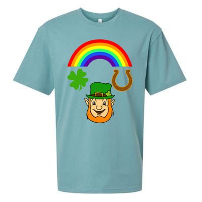 Rainbow Shamrock Horse Shoe Leprechaun St Patricks Gift Sueded Cloud Jersey T-Shirt