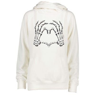 Retro Skeleton Hands Vintage Heart Sign Halloween Costume Funny Gift Womens Funnel Neck Pullover Hood