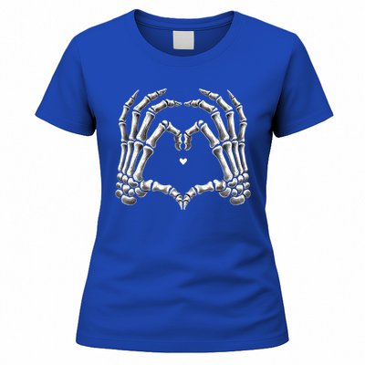 Retro Skeleton Hands Vintage Heart Sign Halloween Costume Funny Gift Women's T-Shirt