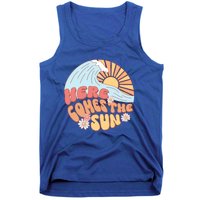 Retro Summer Here Comes The Sun Boho Groovy Gift Funny Gift Tank Top