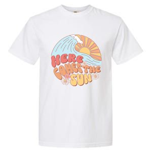 Retro Summer Here Comes The Sun Boho Groovy Gift Funny Gift Garment-Dyed Heavyweight T-Shirt