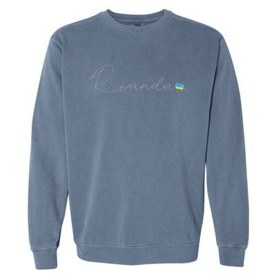 Rwanda Simple Love Rwandan Flag Heart On Rwanda Garment-Dyed Sweatshirt