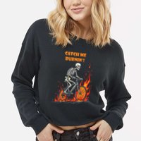 Rebel Skeleton Life Struggle Keep Going Survival Mode Cropped Pullover Crew