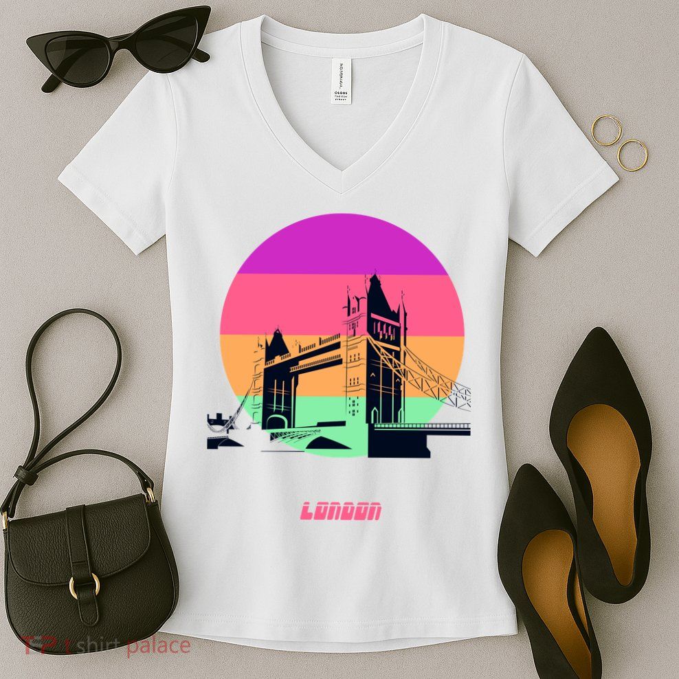 Retro Sun London Bridge Women's V-Neck T-Shirt