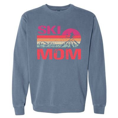 Retro Ski Mom Sunset Winter Skiing Mom Gift Garment-Dyed Sweatshirt