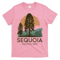 Retro Sequoia National Park Novelty Vacation Tree Minimalist T-Shirt