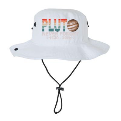 Retro Space Never Forget Pluto 1930 Gift 2006 Funny Gift Legacy Cool Fit Booney Bucket Hat