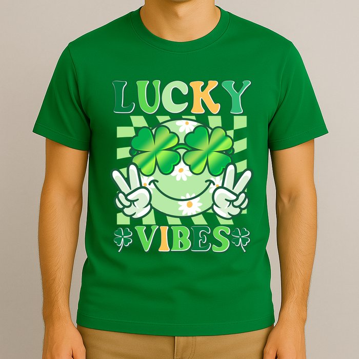 Retro St Patricks Day Lucky Vibes Peace Smiley Emoji T-Shirt