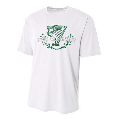 Retro St Patricks Day Erin Go Bragh Performance Sprint T-Shirt