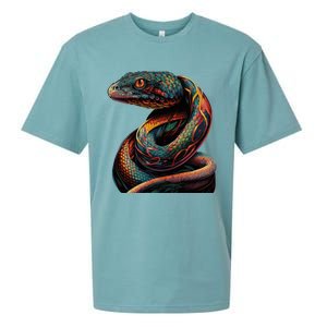 Realistic Snake Posing Sueded Cloud Jersey T-Shirt