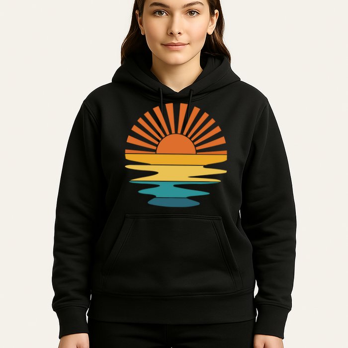 Retro Sunset Rays Wavy Vintage Retro Sunshine Sun Rays Beachy Vibes Retro Summer Hoodie